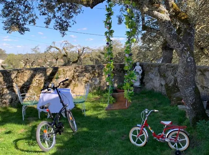 Entre Encinas * Moralina